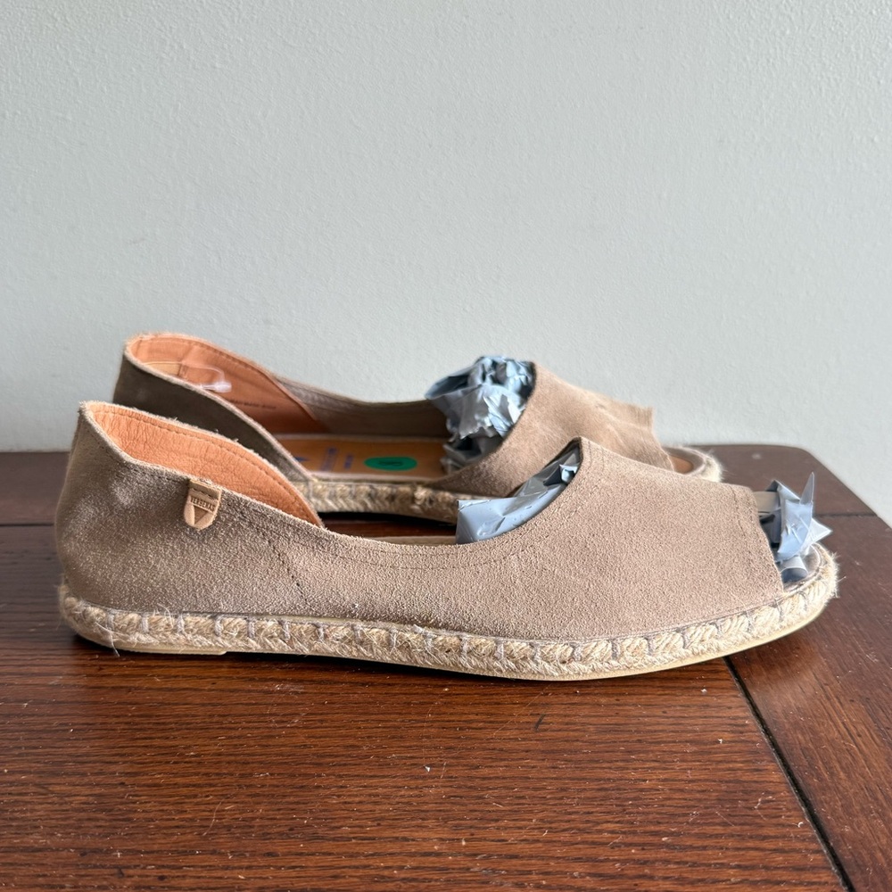 Verbenas Cruz Open Toe Suede Espadrille in Tan side cut out NEW Size 9